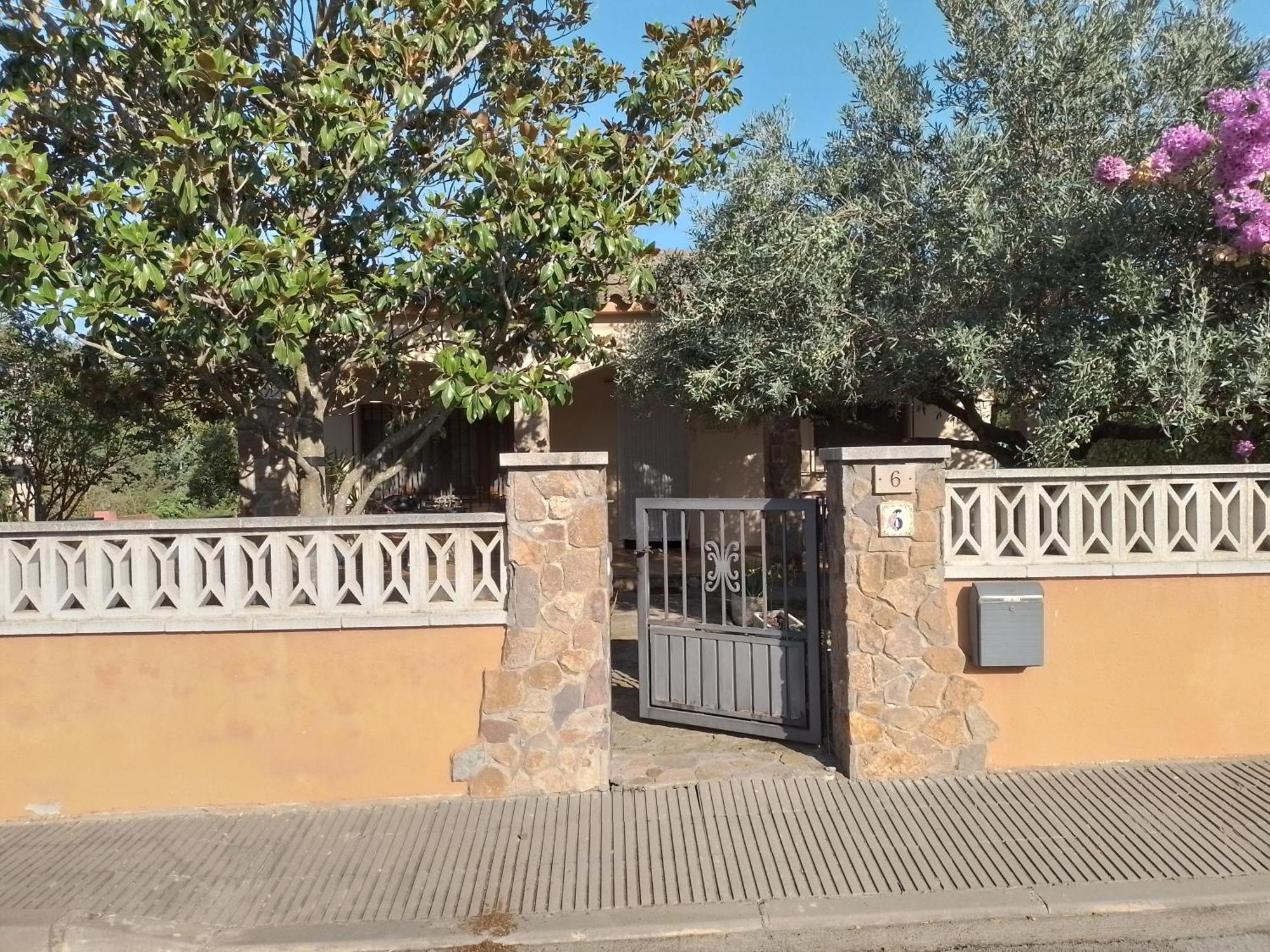 Casa Amb Gran Jardi A Vilauer-Costa Brava - Alt Emporda Vilaur Exterior photo